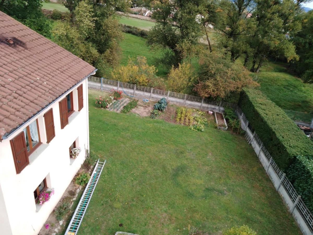 Chambres Des Arrys Bas-en-Basset ภายนอก รูปภาพ