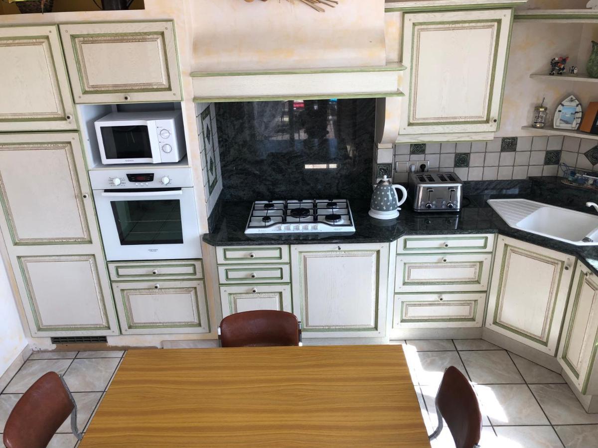 Chambres Des Arrys Bas-en-Basset ภายนอก รูปภาพ