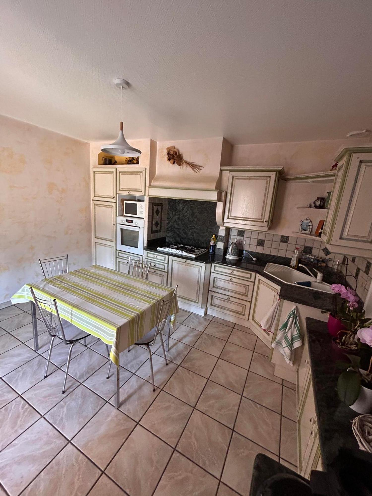 Chambres Des Arrys Bas-en-Basset ภายนอก รูปภาพ
